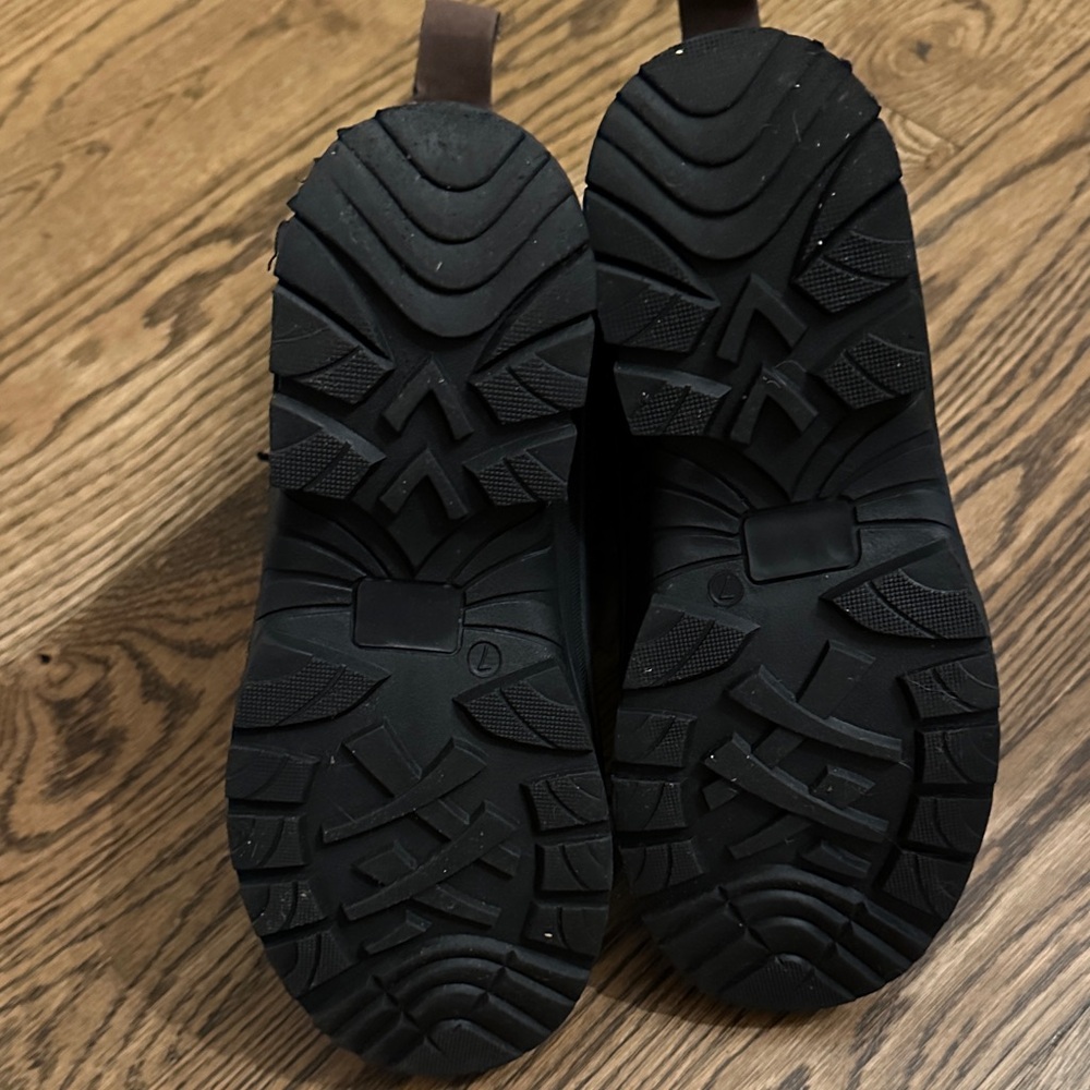 Men's Brown and Black Snow Boots - Picture 4 of 7